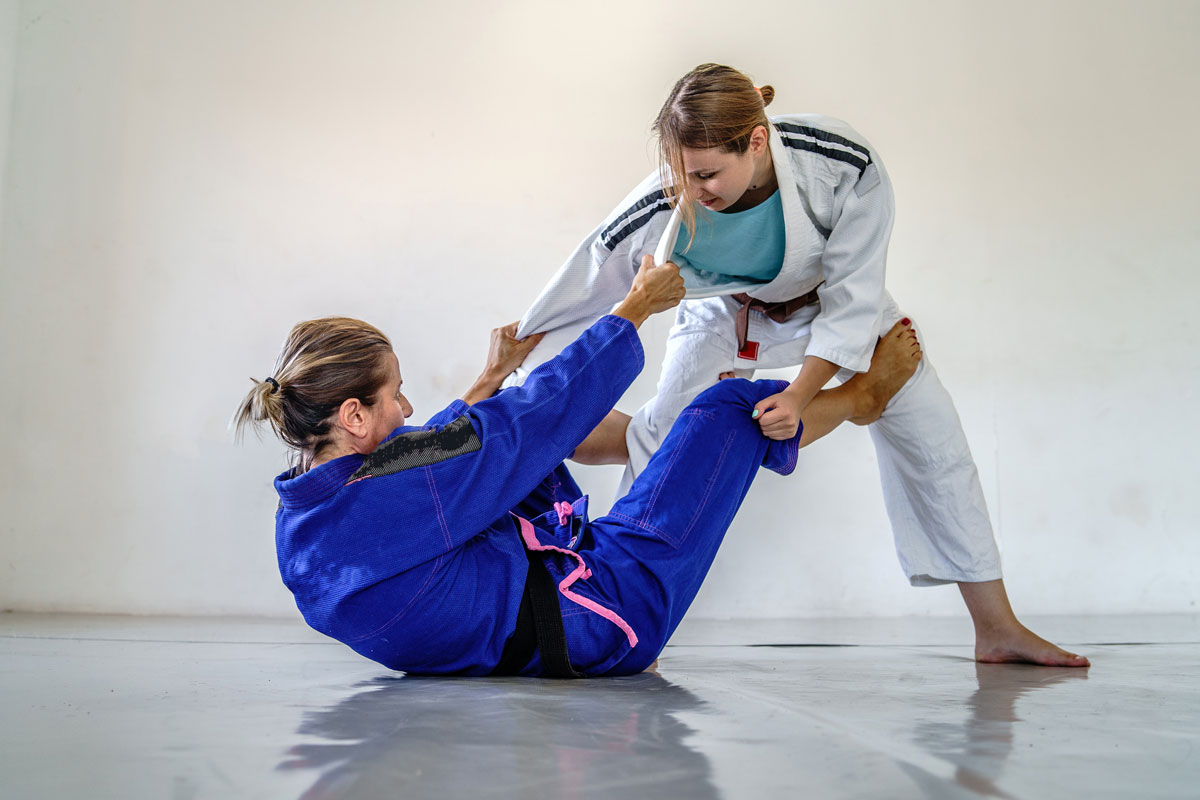 jiu jitsu women sparring